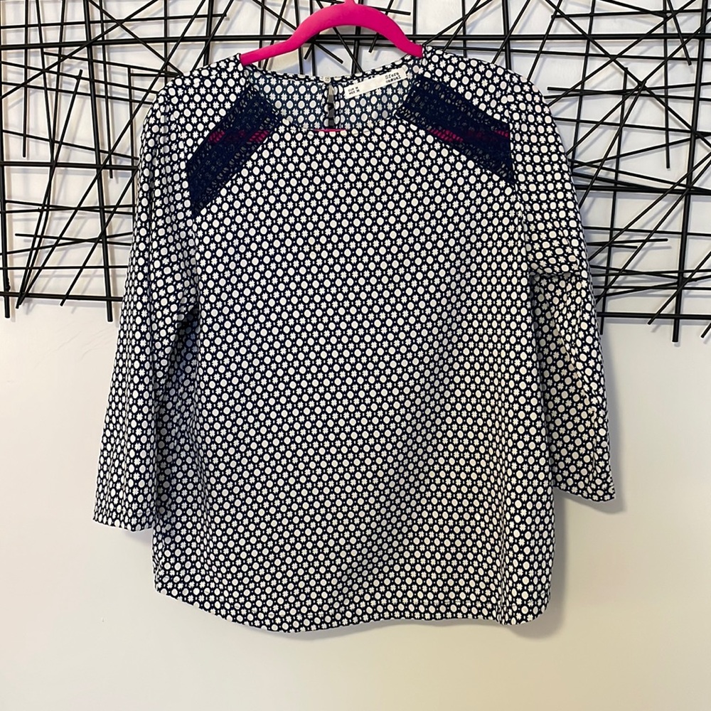 Blue and white geometric blouse with lace detail
